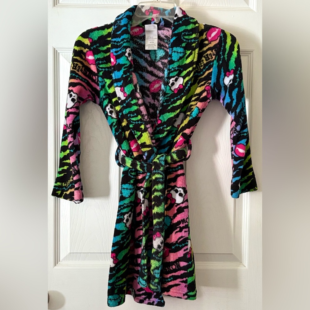 MONSTER High ROBE Girls Medium 7/8 Soft Plush Rainbow Zebra Print Bathrobe